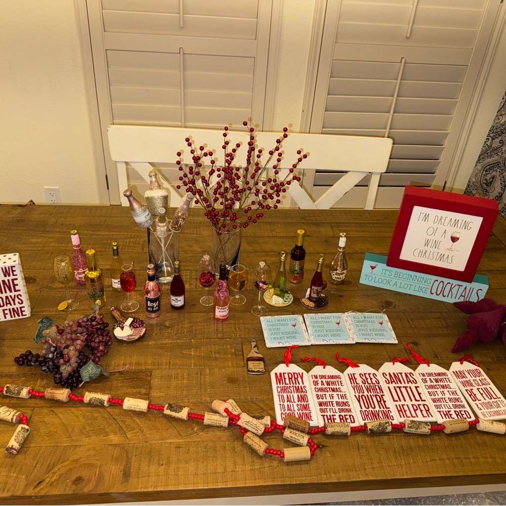Festive Holiday Wine Party Set
